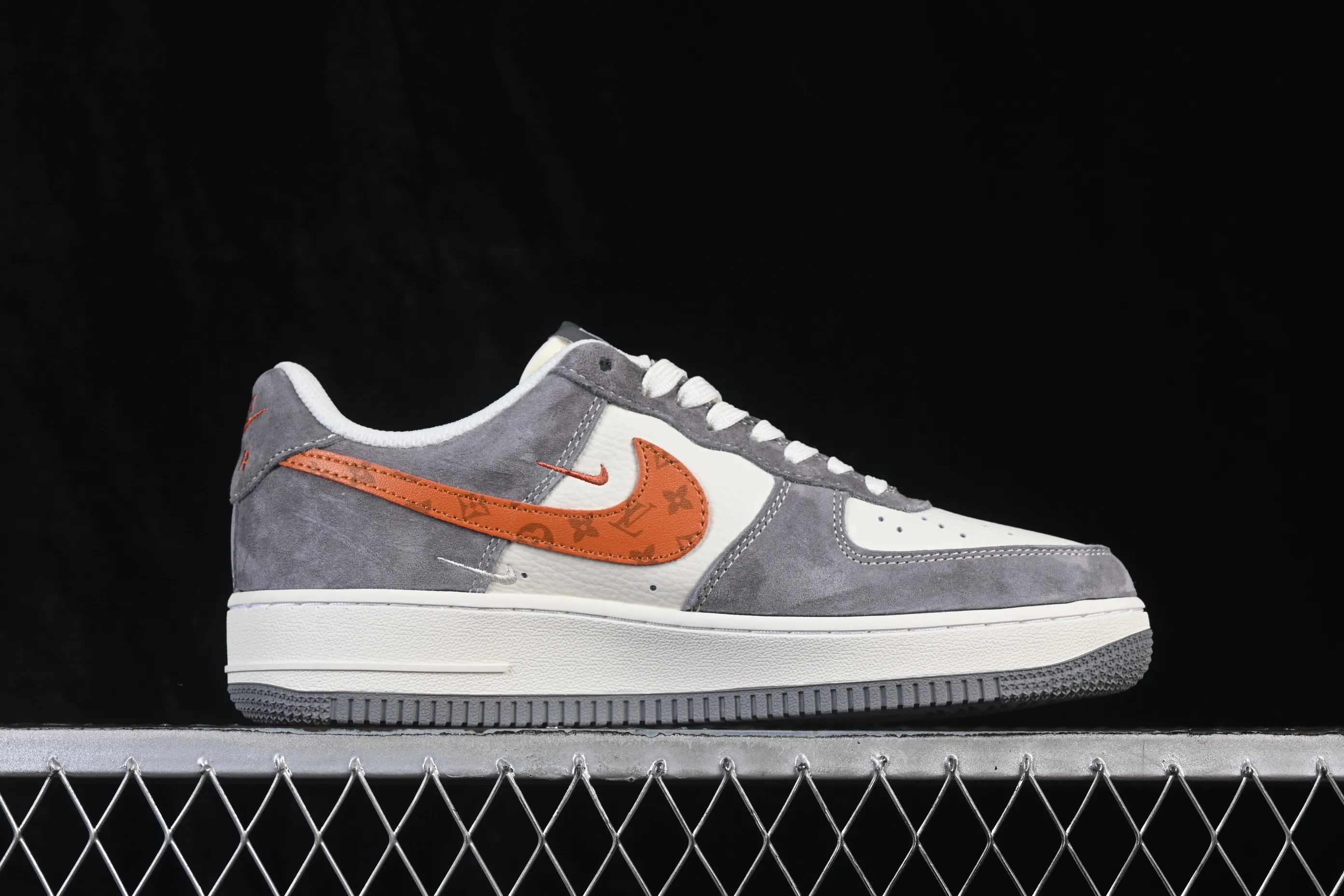 All Categories Nk Air Force 1 Air Force Series Nk Air Force 1 Low Air Force Low Nike Air Force 1'07 Low Gray Orange Private Collection Air Force One Low Casual Shoes DC9486-109